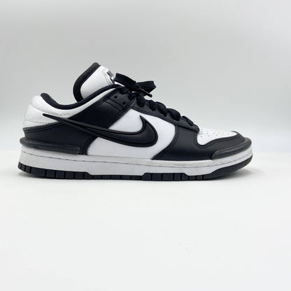 NIKE WMNS DUNK LOW TWIST  DZ2794-001 サイズ:23cm【C5669-60】