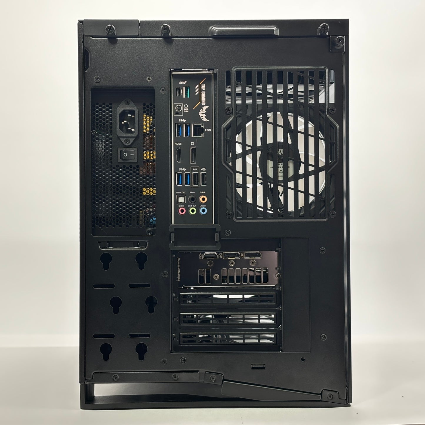 美品 ピラーレス自作ゲーミングPC Ryzen 7 5700X 32GB nvmeSSD2TB Radeon RX 9060 XT Windows11 Home【C8511-140】