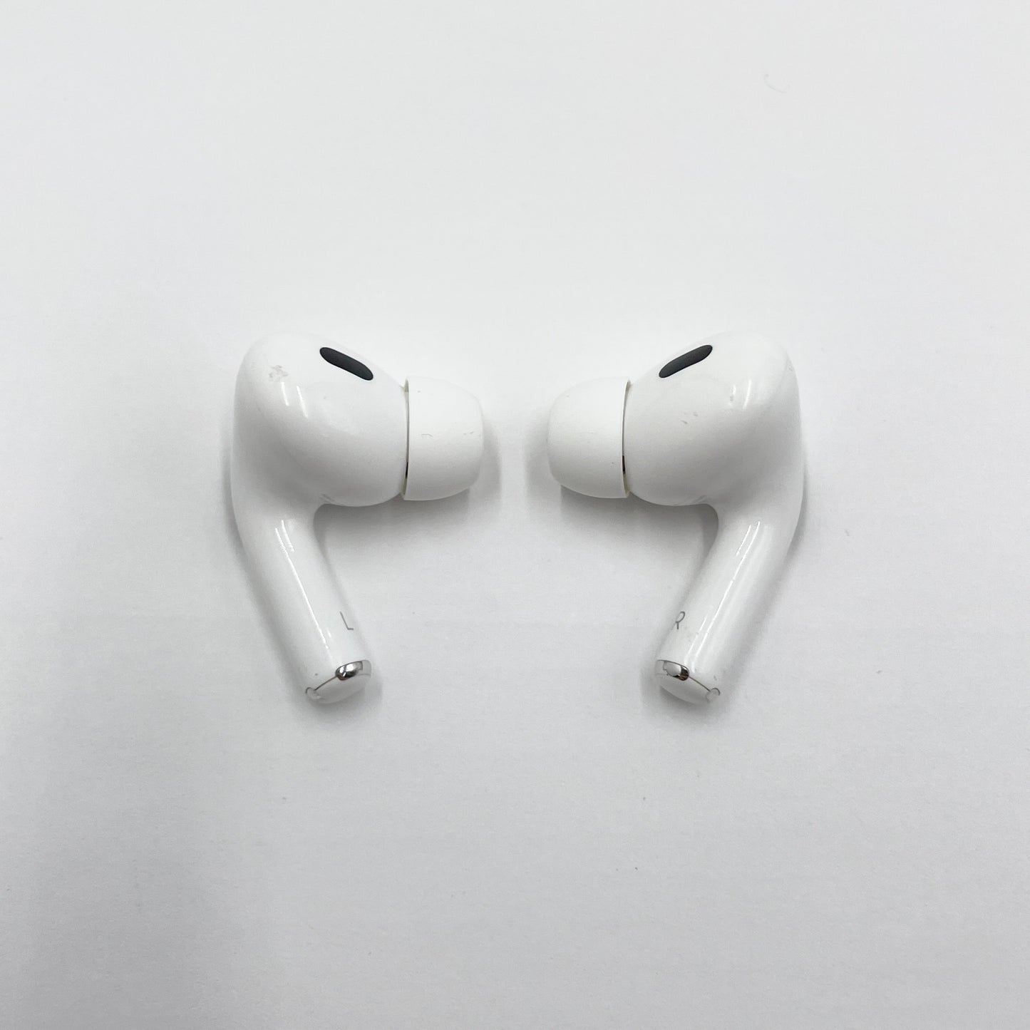 AirPods Pro 2 (USB-C) ワイヤレスイヤホン Apple【C8389-C】