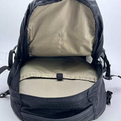 美品 Columbia コロンビア パナシーア 33L バックパック - 通勤・通学から旅行まで使える軽量・大容量の万能リュック【C8026】