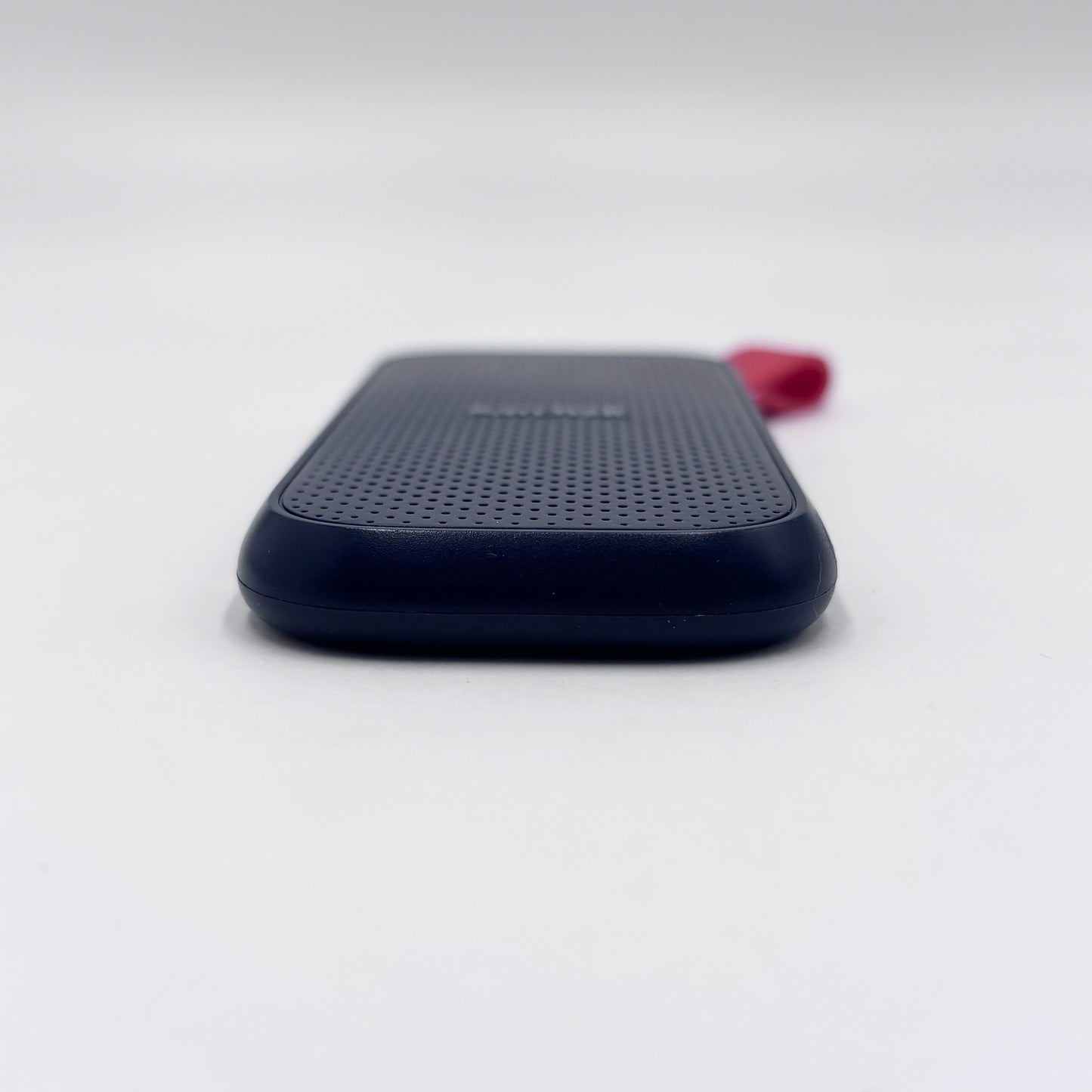 SanDisk Portable SSD SDSSDE30-1T00 1TB【C8136-N】