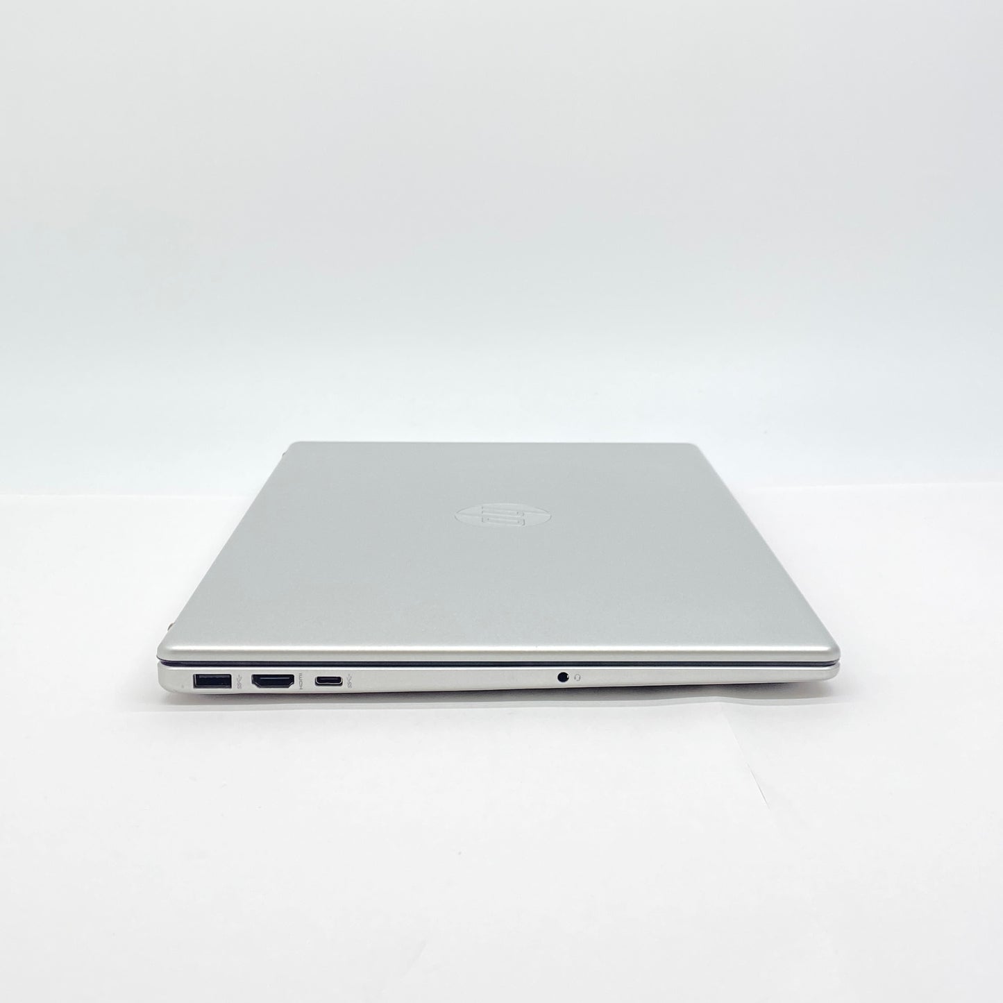 美品 HP Laptop 15 Ryzen5 7530U 16GB 512GB Windows11Home 15-fc0003AU バッテリー最大容量100%【C7080-100】