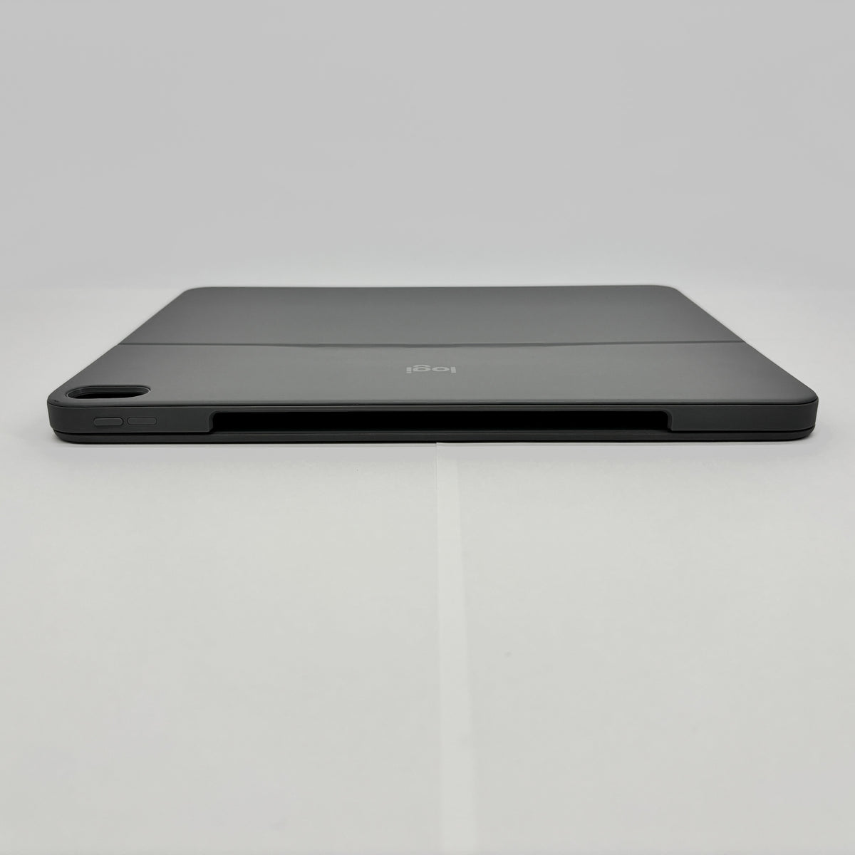 Logicool  ロジクール combo touch 13インチiPad Air M4 Combo Touch キーボード YU0087【C9589-80】