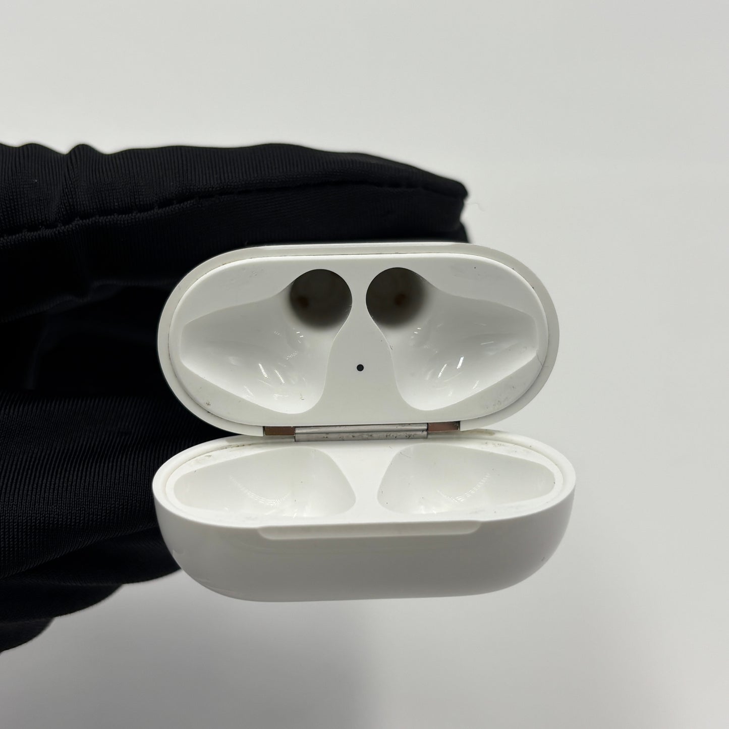 Apple AirPods 第二世代 A2031 ワイヤレスイヤホン【C5507-C】