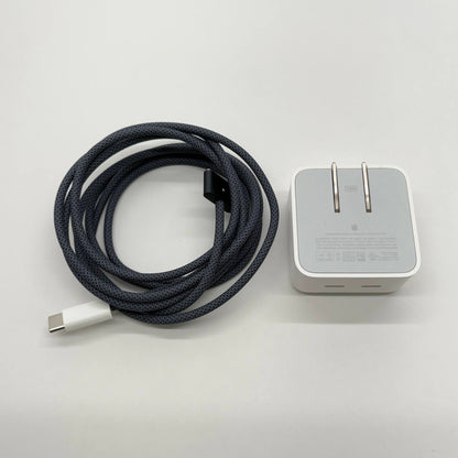 美品 Apple MacBook Air 15インチ M3 2024 8コアCPU 10コアGPU 16GB 1TB ミッドナイト バッテリー最大容量100%  【C8439-80】