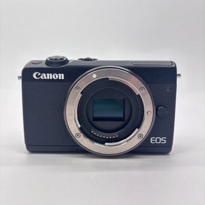 美品 Canon EOS M100  ダブルズームキット ミラーレス一眼【C7503-60】