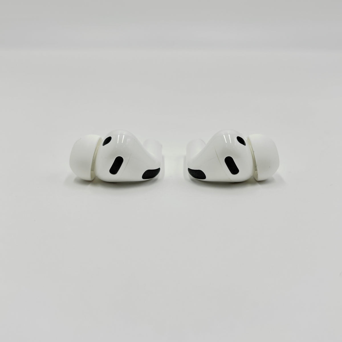 Apple AirPods Pro 3 A3122 ワイヤレスイヤホン 【C9035-C】