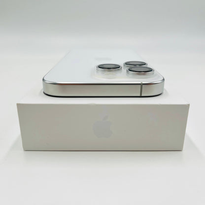 新品同様 美品 Apple iPhone 16 Pro 128GB SIMフリー MYMW3J/A スマートフォン ホワイトチタニウム バッテリー最大容量92%【C5056-C】