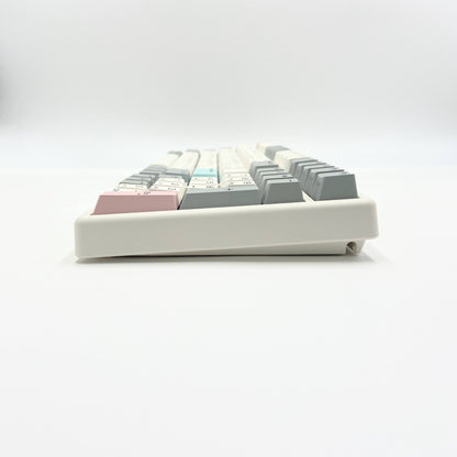 美品 NiZ キーボード X99(英語配列) ホワイト X99EC(S) / 35gf [有線 /USB]【C5992-80】