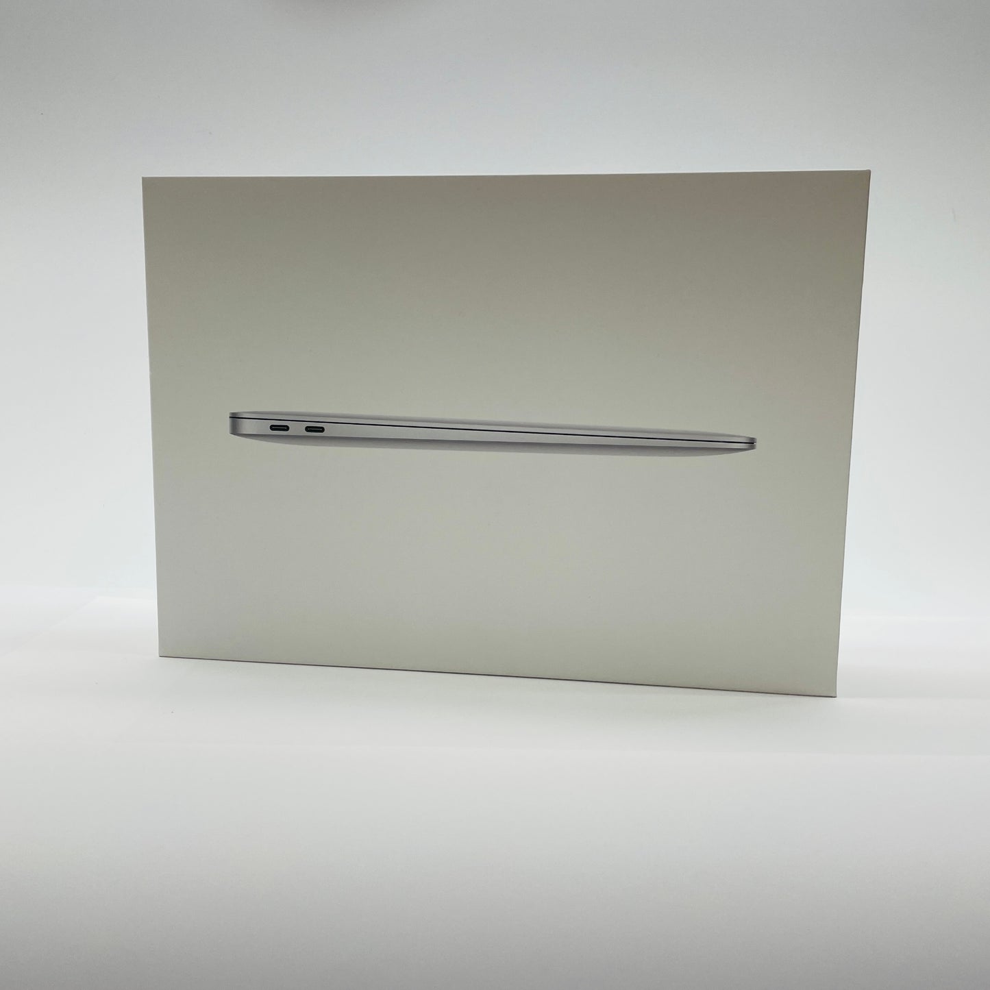 MacBook Air Retina 13インチ 2020 1.1GHz クアッドコア i5 16GB 256GB 【C4040-80】
