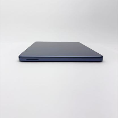 新品同様 美品 MacBook Neo 13インチ MHFG4J/A 8GB SSD 512GB インディゴ 限定保証ありバッテリー最大容量100%【C8483-80】