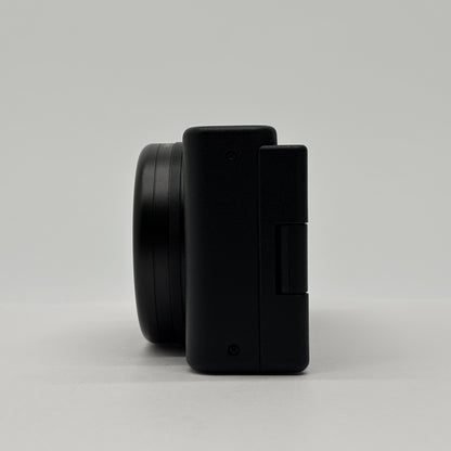 美品 SONY ソニー VLOGCAM ZV-1F デジタルカメラ シューティンググリップキット 【C8572-60】