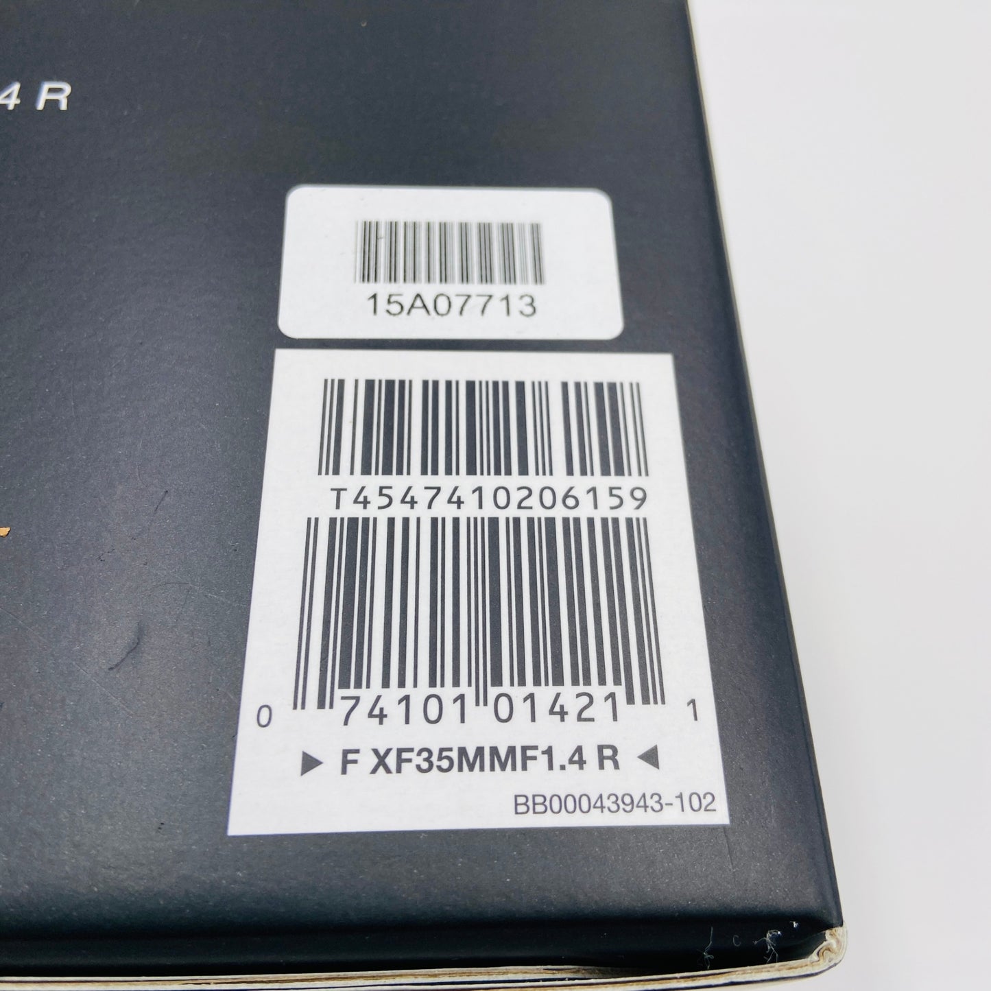 美品 フジフイルム FUJIFILM FUJINON XF 35mm F1.4 R 【C4267-60】