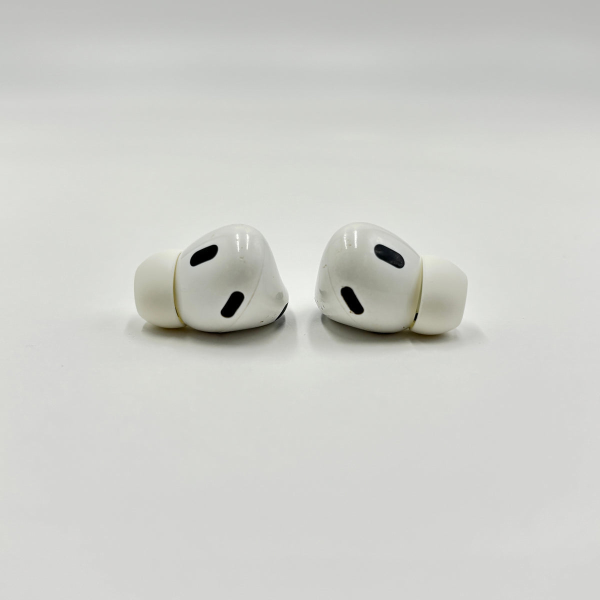 AirPods Pro 2 (USB-C) ワイヤレスイヤホン Apple【C9060-60】