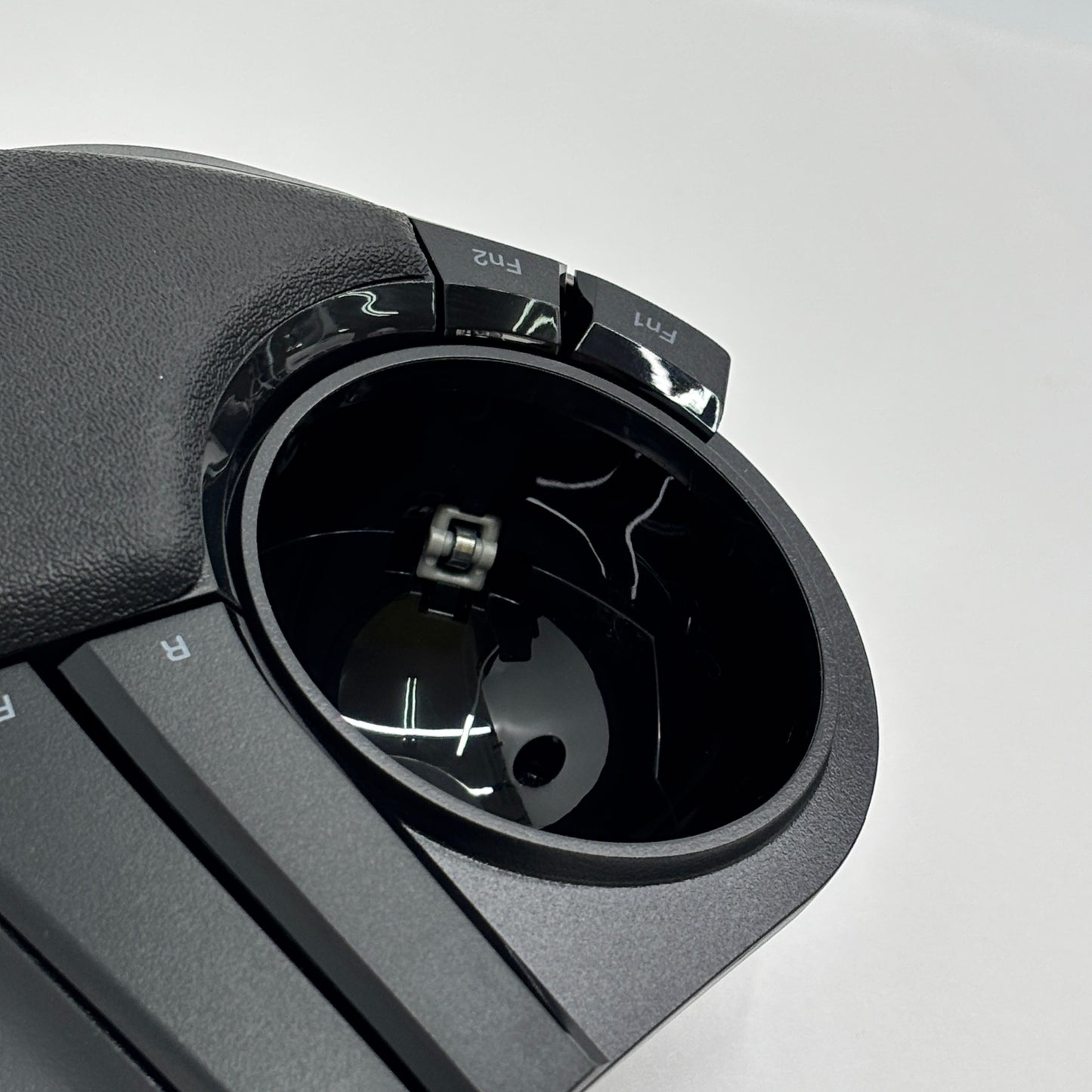 Elecom Huge Plus エレコム トラックボールマウス 静音 ベアリング支持 充電式 Bluetooth 無線2.4GHz 有線 3台マルチペアリング【C8740-60】