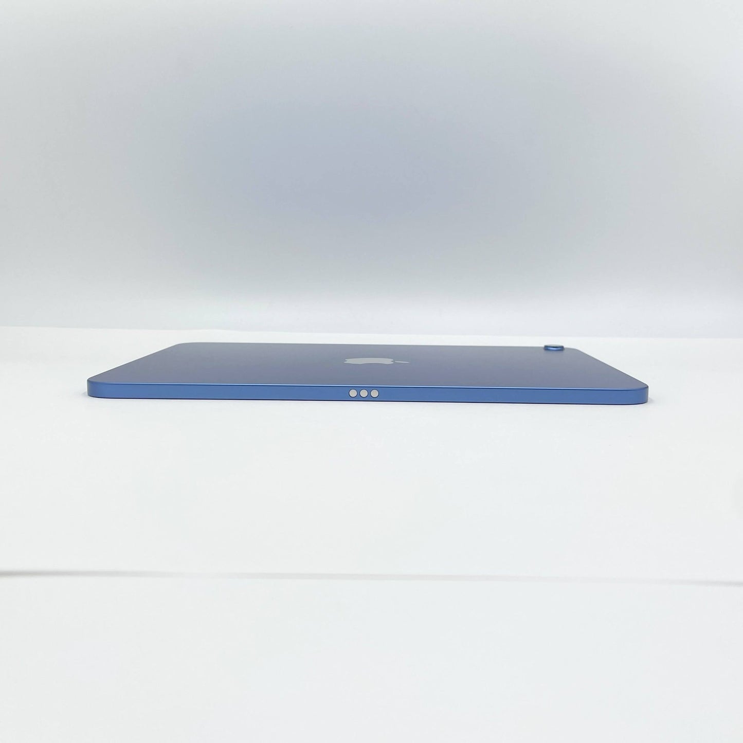 美品 iPad 第10世代 Wi-Fiモデル 64GB ブルー MPQ13J/A バッテリー最大容量98% 【C7813-60】
