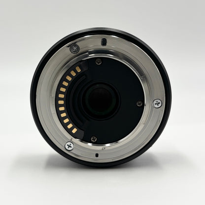 美品 Nikon 1 J5 標準パワーズームレンズキット ミラーレス一眼【C8172-60】