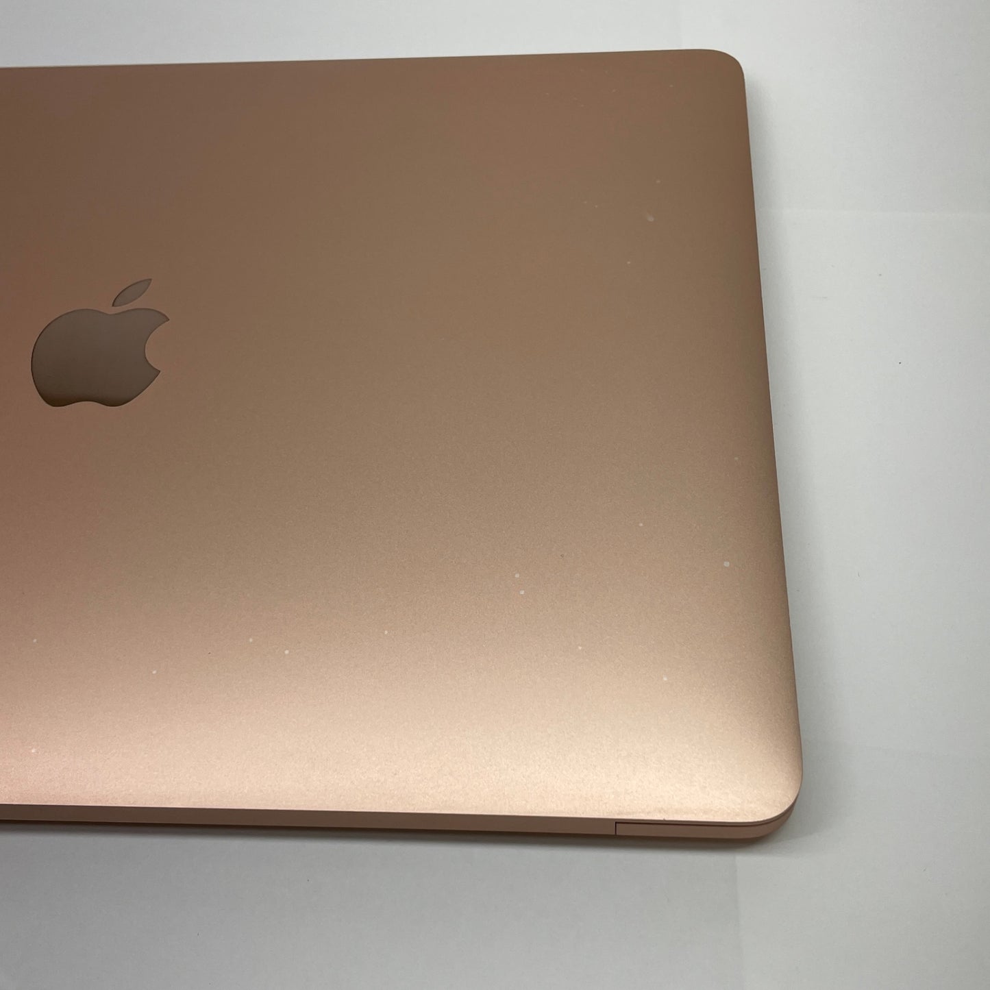 Apple MacBook Air (Retina, 13インチ, 2019) 1.6GHz Core i5  8GB SSD 128GB ゴールド MVFM2J/A 【C4223-80】