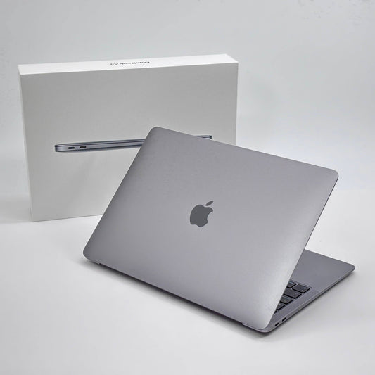 美品 MacBook Air 13インチ M1 2020 8コアCPU 7コアGPU 8GB 256GB MGN63J/A スペースグレイ バッテリー最大容量97%【C8222-80】