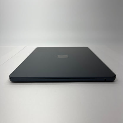 新品同様 美品 MacBook Air 13.6インチ M4 16GB 256GB  MW123J/A 充放電回数12回 バッテリー最大容量100% 【C5961-80】