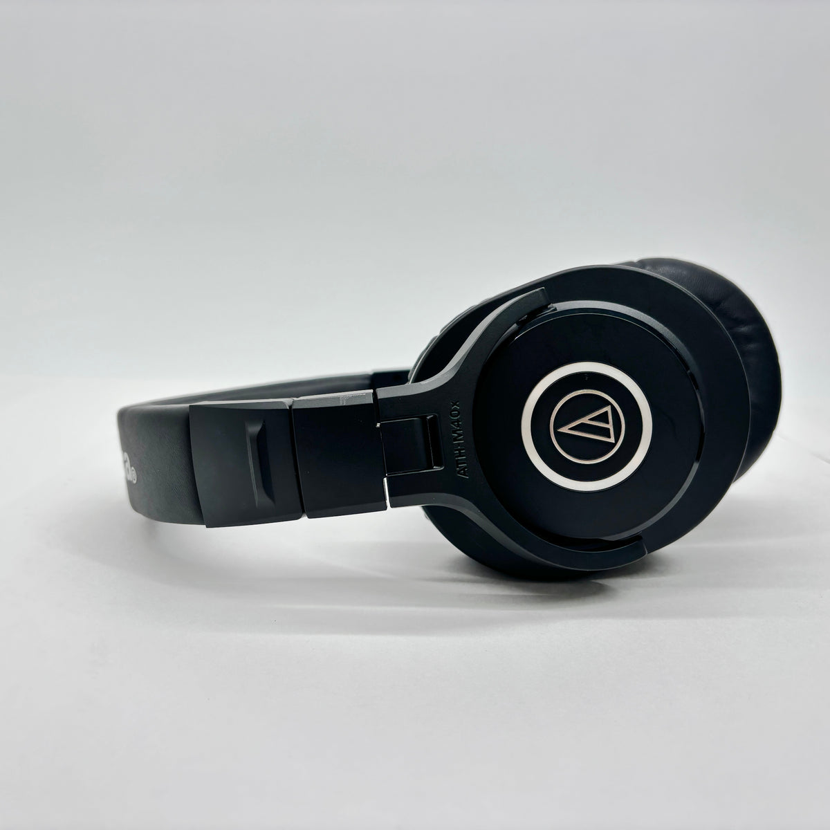 美品 オーディオテクニカ ATH-M40x ヘッドホン【C9258-60】