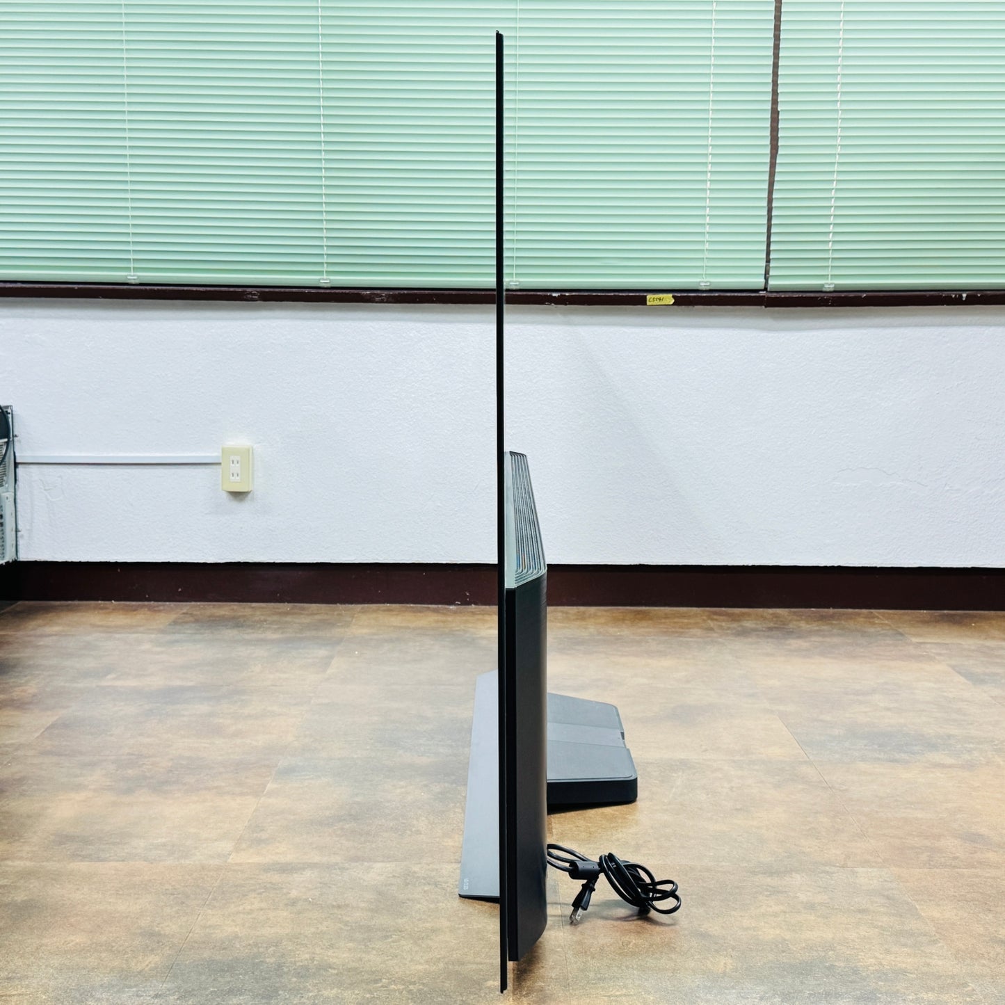 LG OLED/エレクトロニクス 4K有機ELテレビ 77型 OLED77C1PJB [77インチ] 2021年製【C6012】