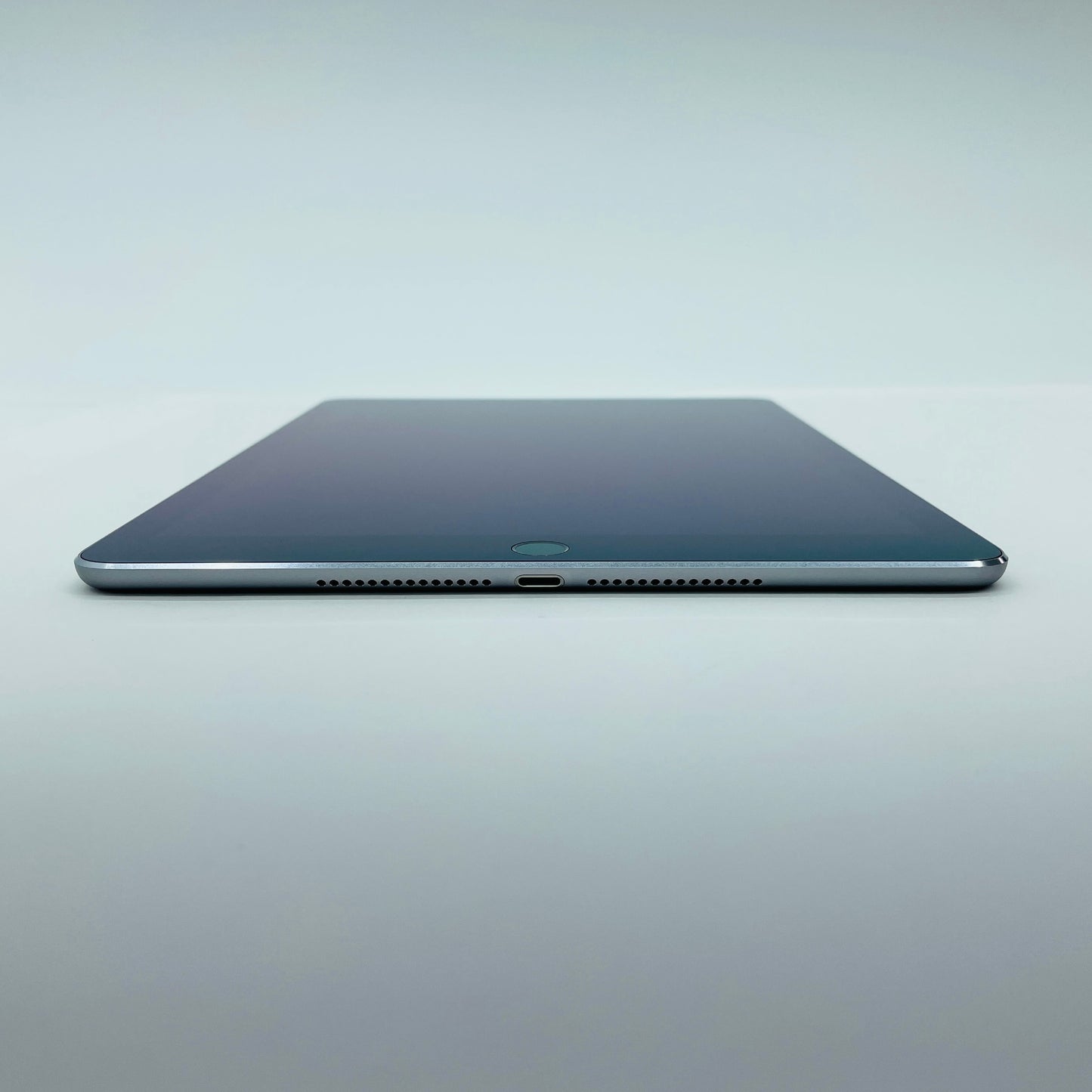 Apple iPad Air 2 64GB Wi-Fiモデル A1566 NGKL2J/A バッテリー最大容量100%【C4534-60】