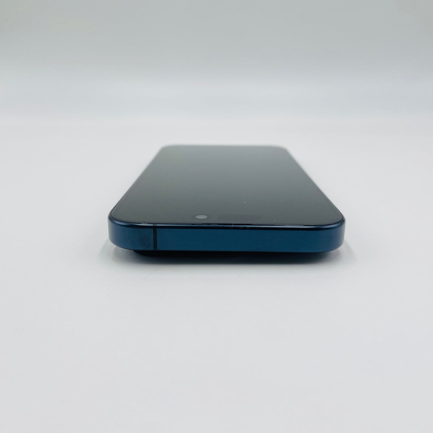 Apple iPhone 15 Pro MTUA3J/A  128GB ブルーチタニウム SIMフリー バッテリー最大容量88% 【C5062-60】