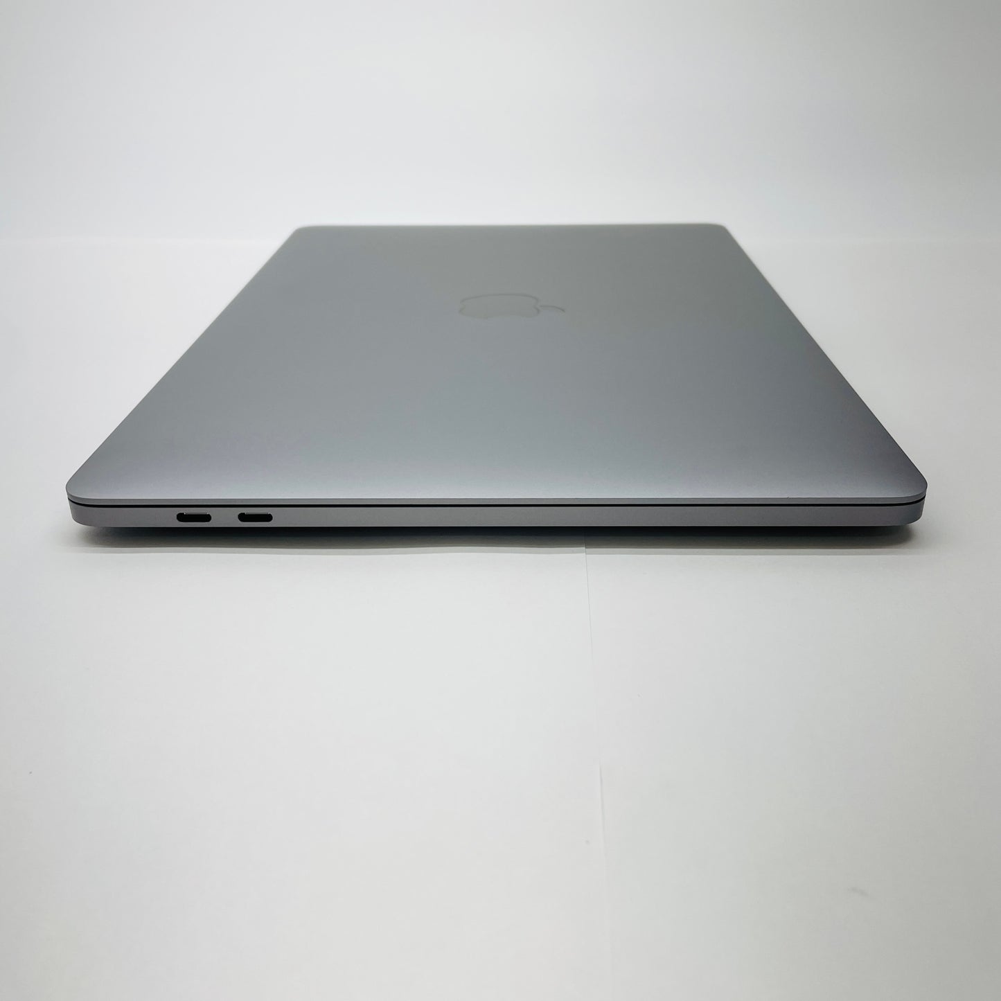 Apple MacBook Pro 2020 13インチ i5 16GB 256GB 付属品完備【C4000-80】