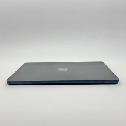 Apple MacBook Air 13インチ (Early 2024) Apple M3 8コア 8GB SSD 256GB ミッドナイト MRXV3J/A バッテリー最大容量93%【C7599-80】