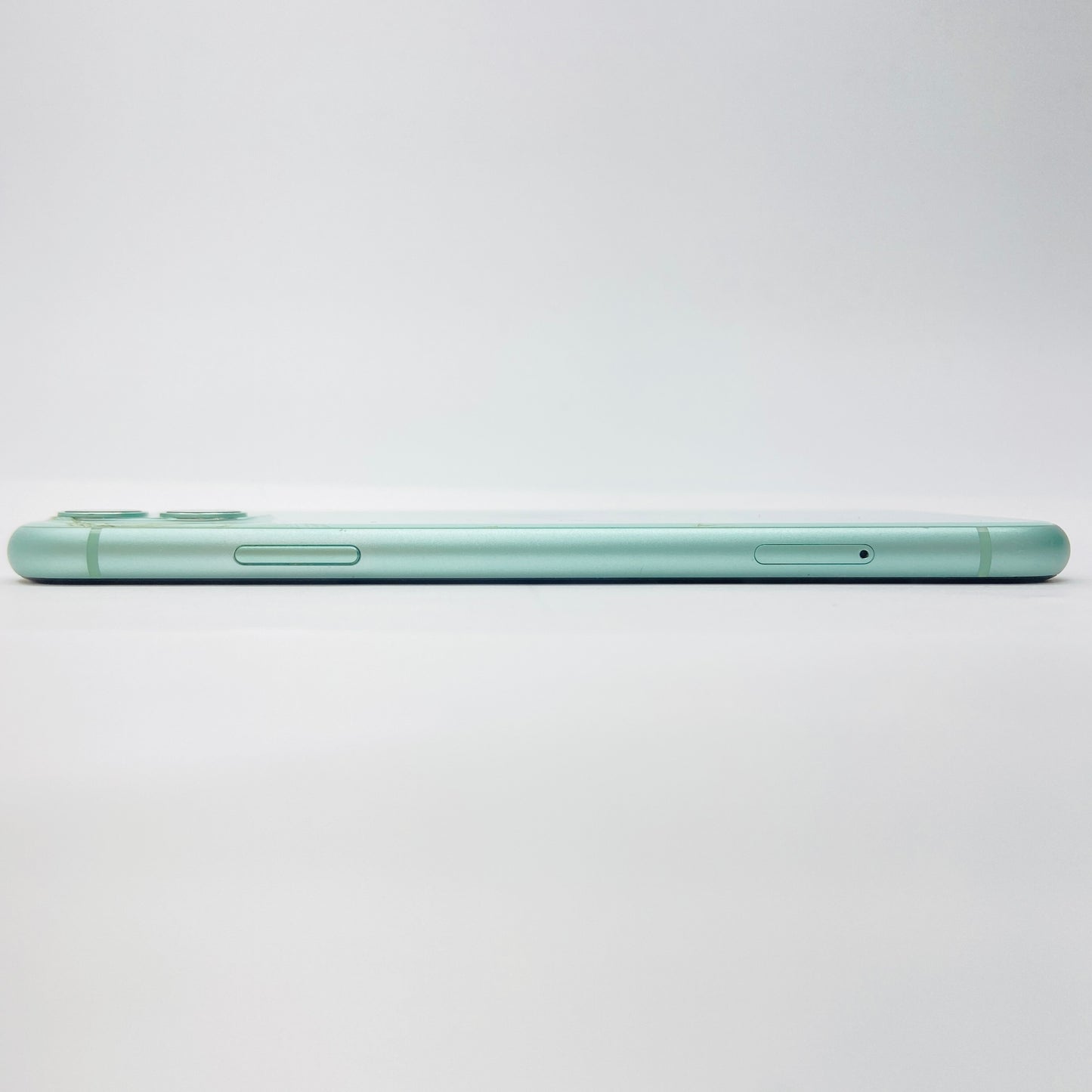 Apple iPhone 11 256GB SIMフリー MWMD2J/A 【C4155-C】