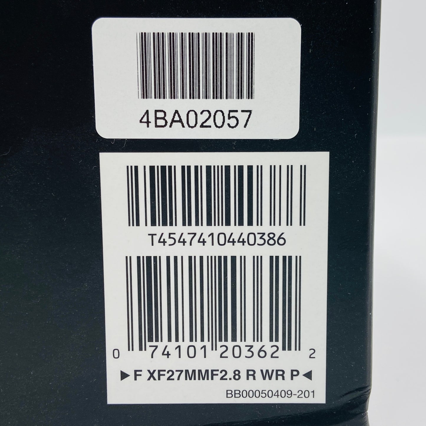 富士フイルム フジノンレンズ XF27mmF2.8 R WR 元箱付属品完備＋別売り純正フィルター付き	【C4136-60】