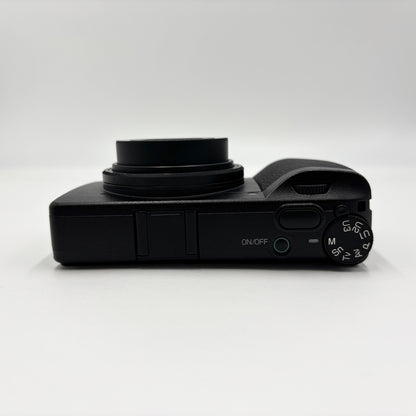 美品 RICOH GR IV リコー コンパクトデジタルカメラ【C8782-60】