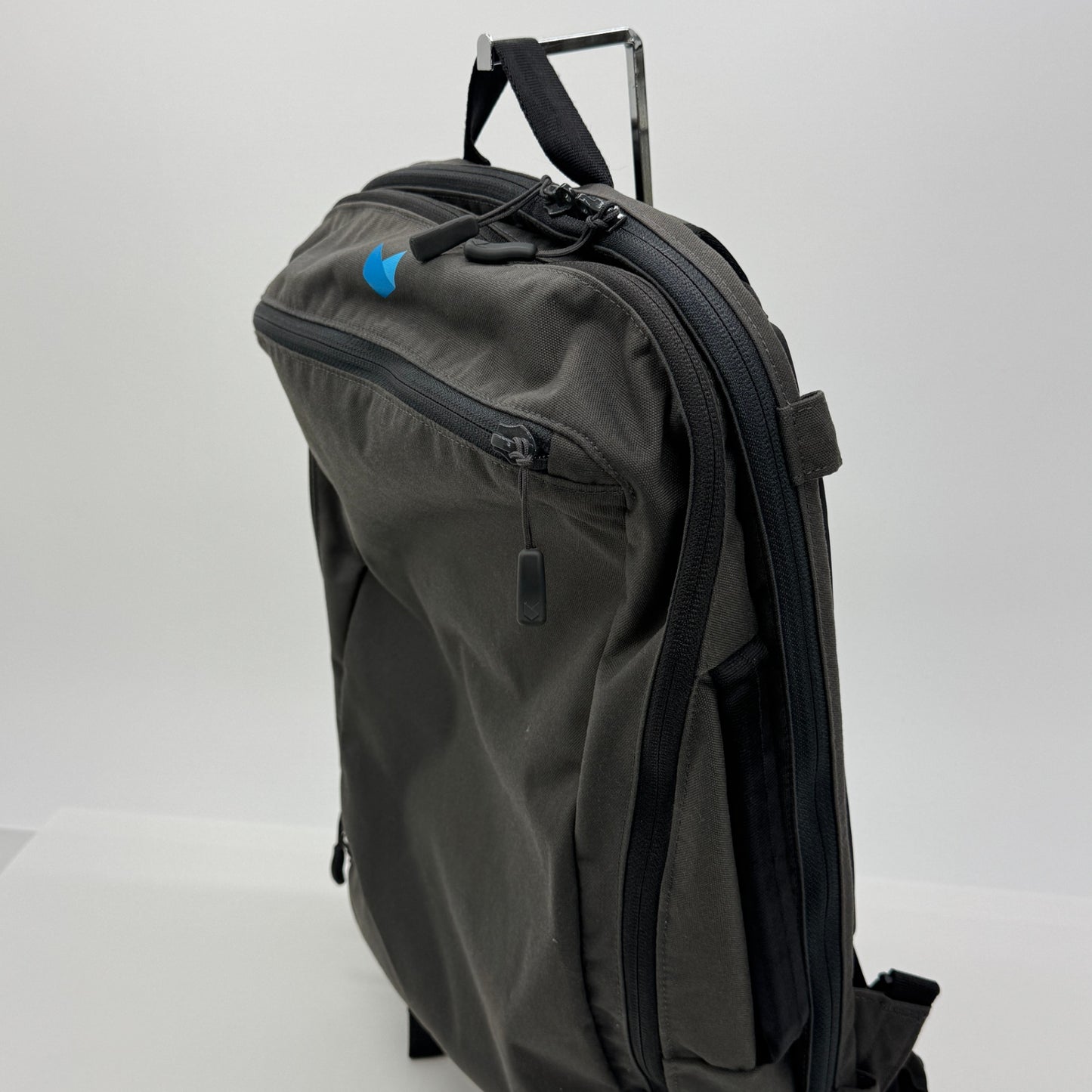 Minaal DAILY BAG グレー バックパック ザック リュック【C7549】