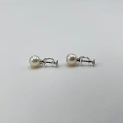 美品 MIKIMOTO ミキモト パール 真珠 ダイヤ イヤリング K18WG　【C4449-60】