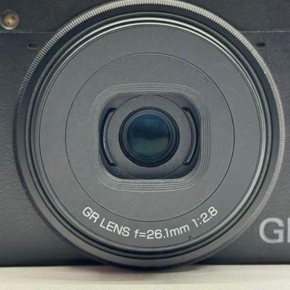 美品 保証あり RICOH リコー GR III x コンパクトデジタルカメラ  付属品完備 ショット数7,431回 【C7536-60】