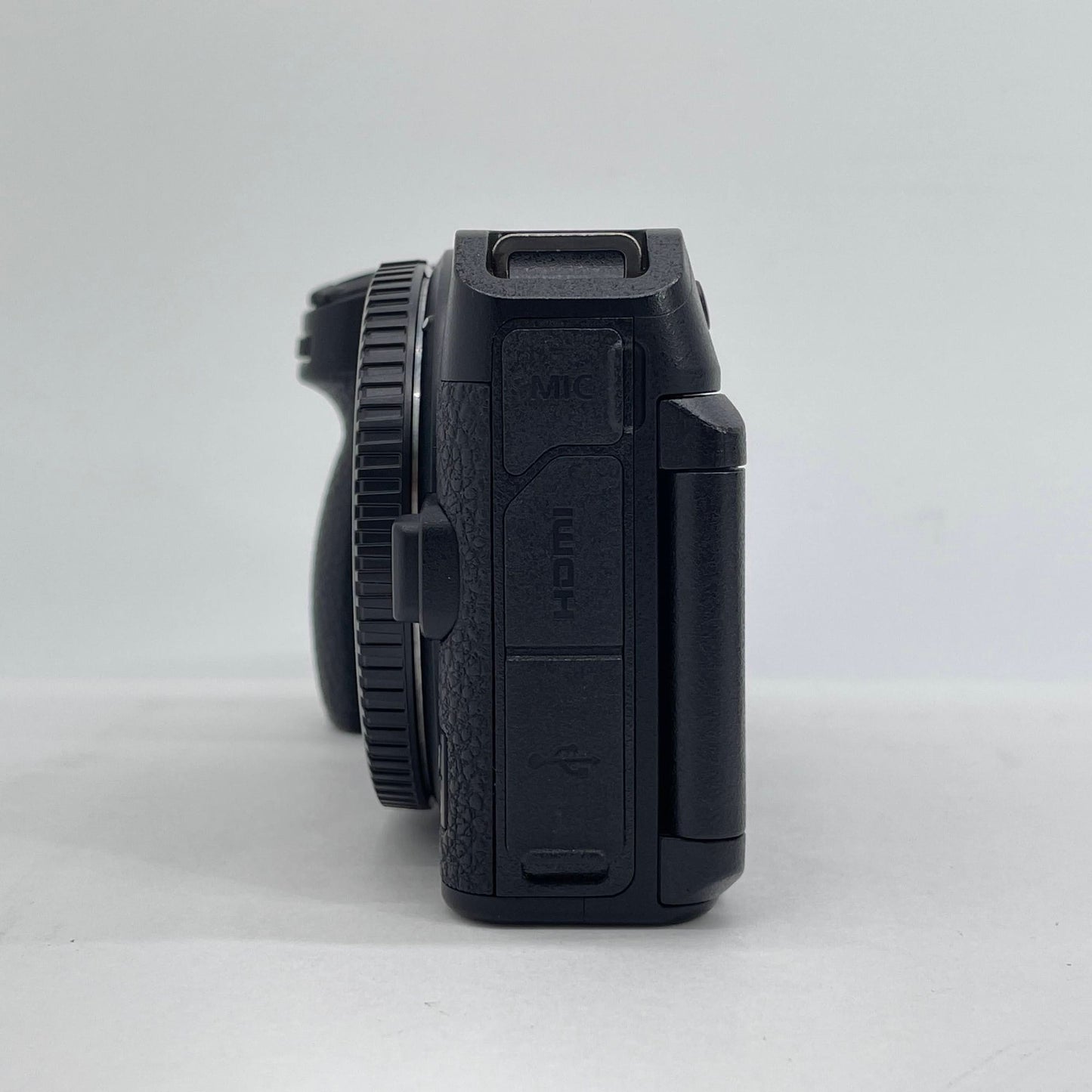 Nikon Z30 ボディシャッター回数5,359回【C7901-60】