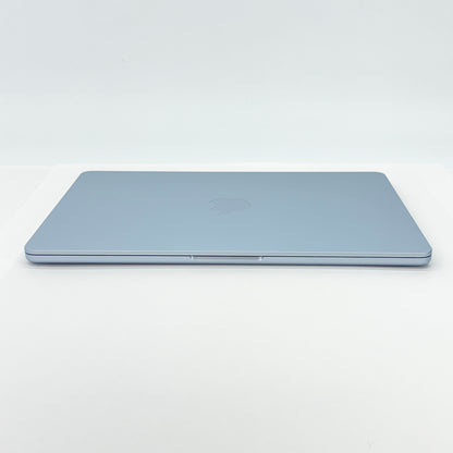 美品 Apple MacBook Air 13インチ MC6T4J/A 2025 M4 16GB SSD256GB 充放電回数5回 バッテリー最大容量100%【C6068-80】