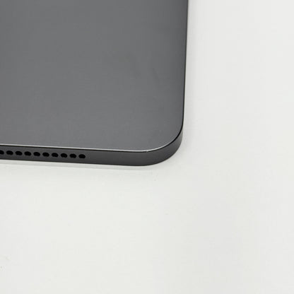 美品 iPad Air 第5世代 Wi-Fi 256GB 海外版 NM9L3LL/A スペースグレイ 本体のみ バッテリー最大容量95% 【C8889-60】