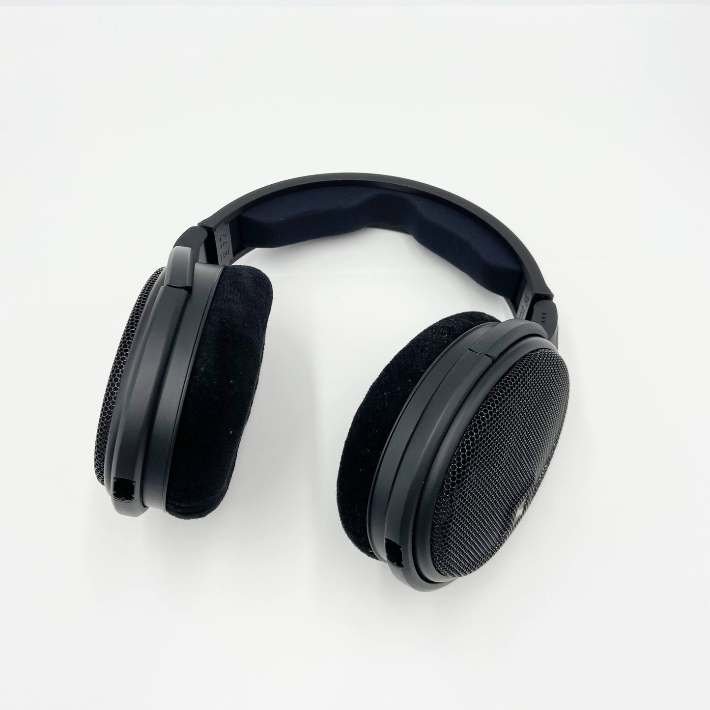 美品 SENNHEISER ゼンハイザー HD660S2 ヘッドホン ブラック【C6071-60】