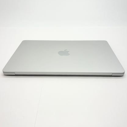 美品 MacBook Air 13インチ (Early 2025) Apple M4 10コア/16GB/SSD 512GB シルバー MW0X3J/A バッテリー最大容量100%【C6279-80】