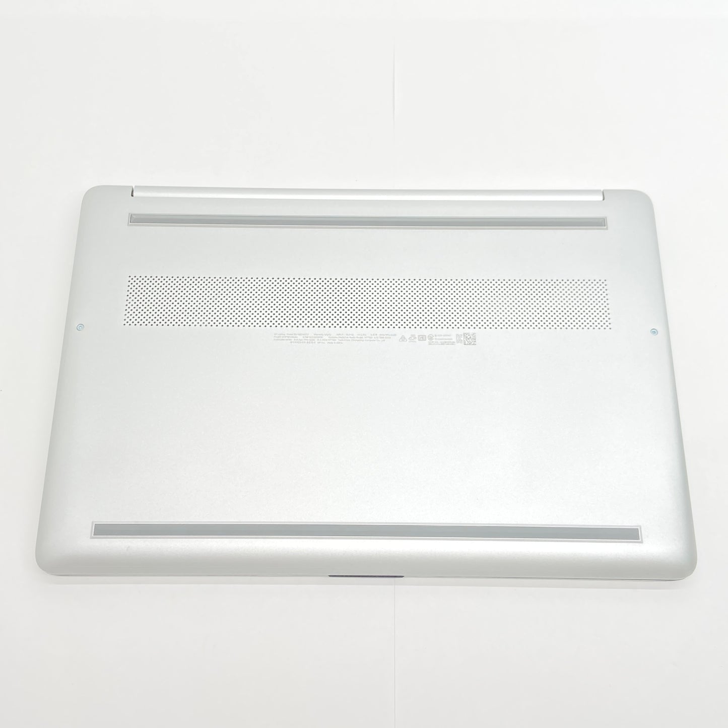 美品 HP Laptop 15s-fq5043TU Core i5-1235U 16GB SSD 512GB バッテリー最大容量100%【C6740-80】