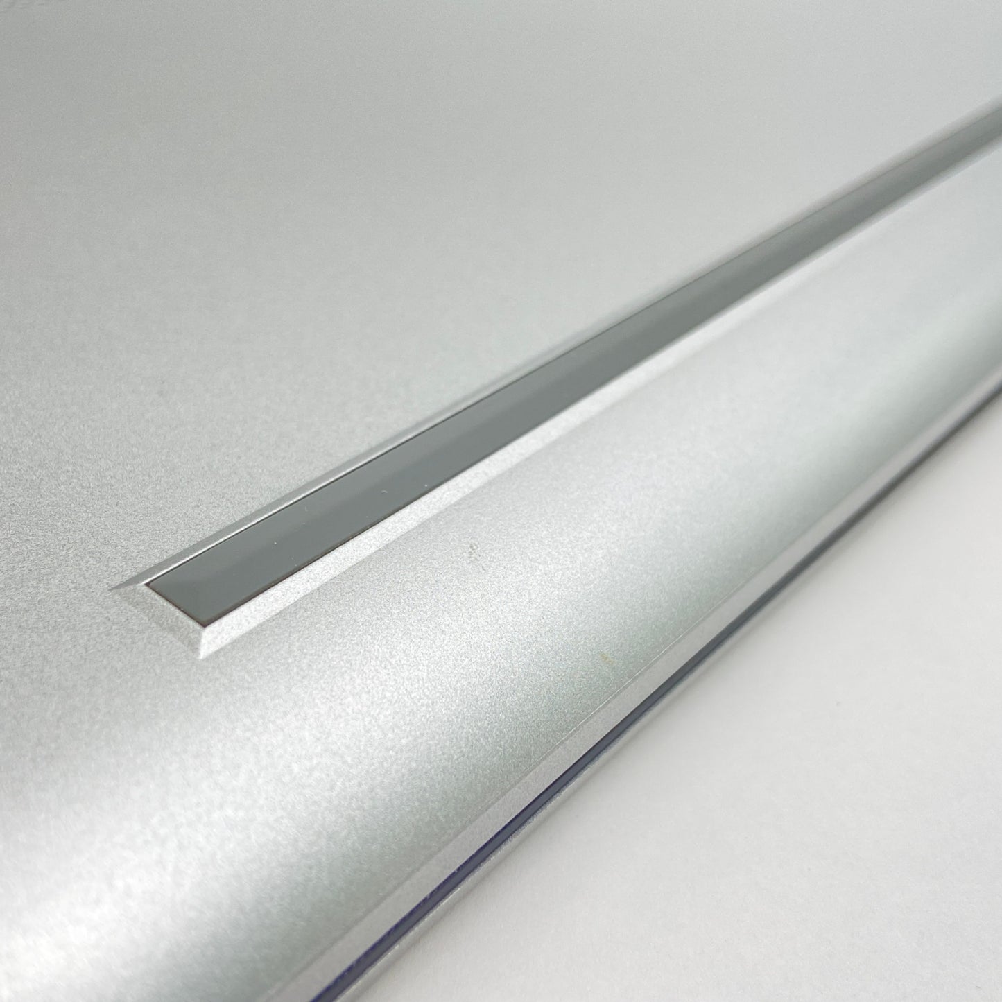 美品 HP Laptop 15s-fq5043TU Core i5-1235U 16GB SSD 512GB バッテリー最大容量100%【C6740-80】