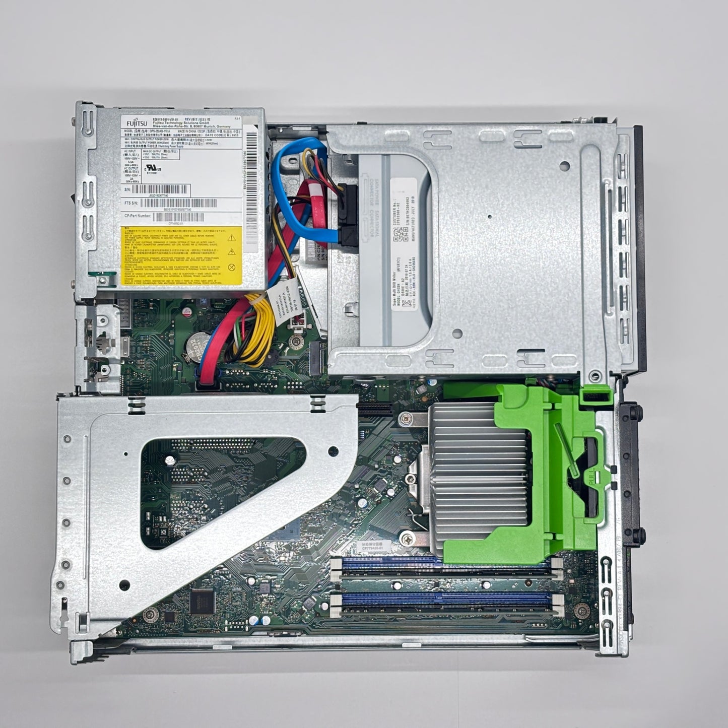 ESPRIMO D588/BX FMVD4300WP i5-9500 16GB SSD500GB Windows11Pro【C7776-100】