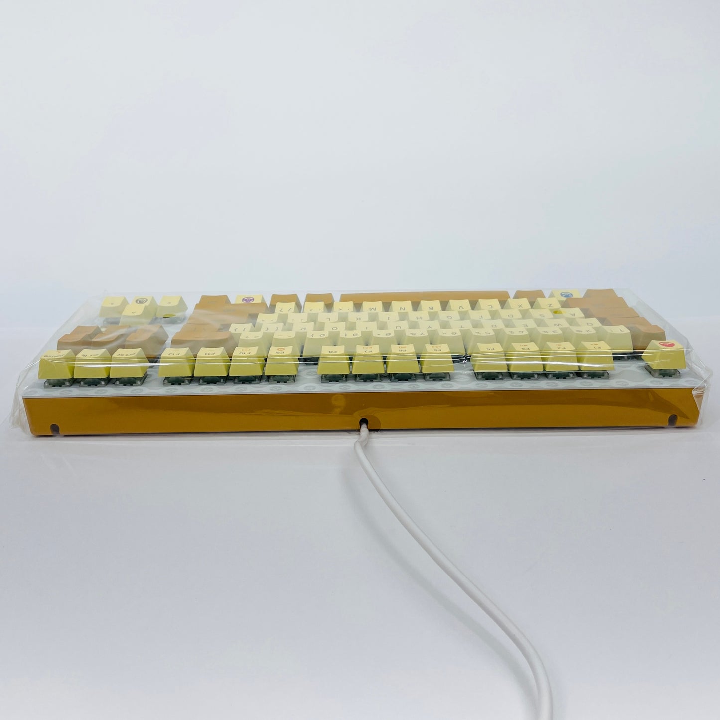 未使用 Razer Blackwidow V3　ポケモンイーブイver　パームレスト付き【C4828-100】