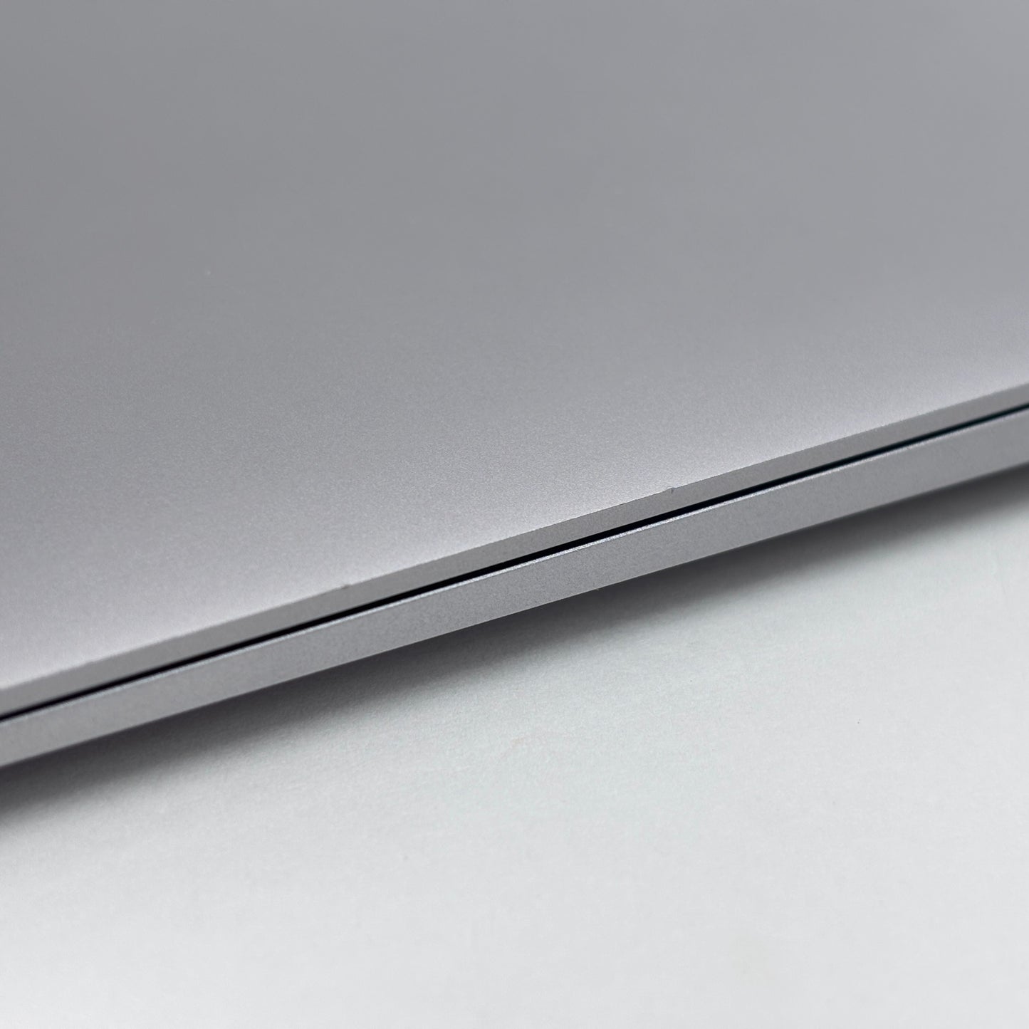 MacBook Air Retina 13インチ 2018 1.6GHz デュアルコア i5 8GB 128GB　【C8224-80】