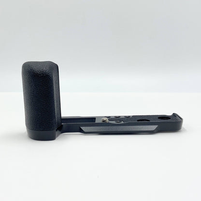 美品 SmallRig ハンドグリップ  4556B X100Ⅵ X100Ⅴ用【C5773-60】