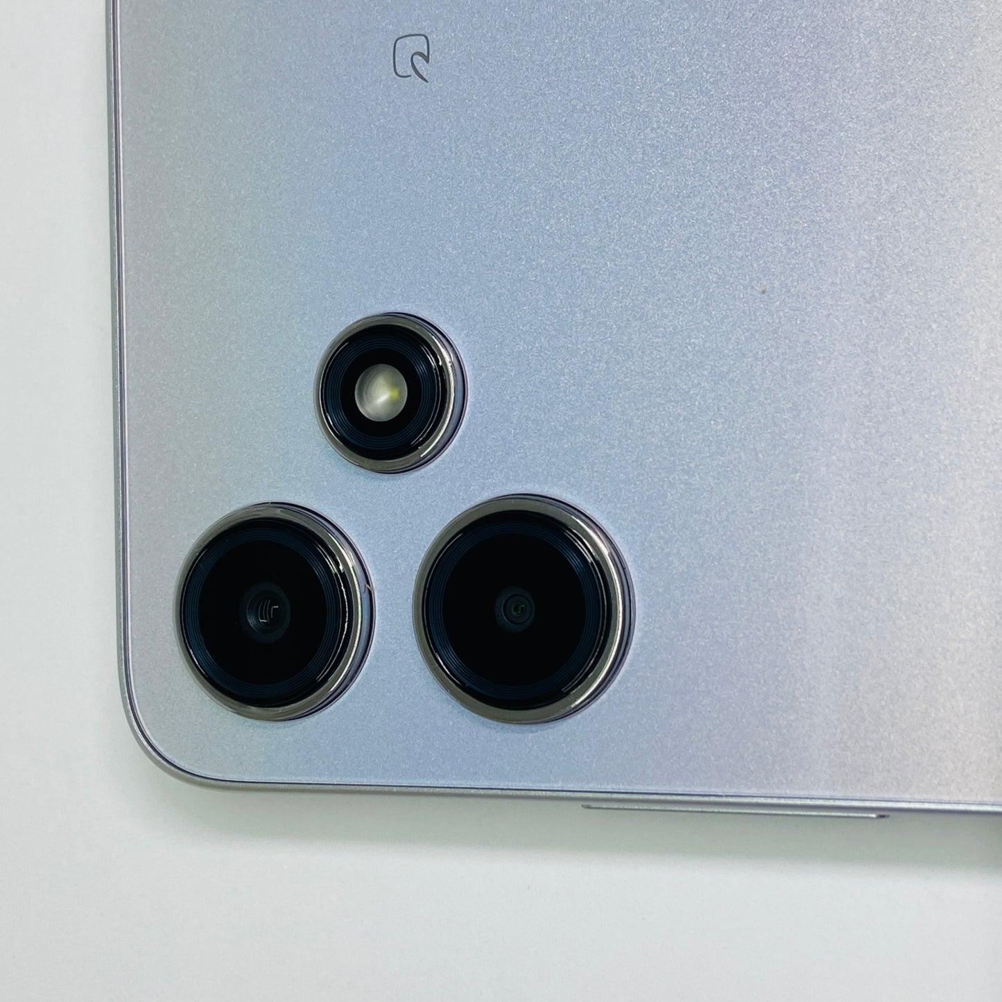 美品 Xiomi Redmi 12 5G XIG03 SIMフリー版 C3880 コンパクト発送