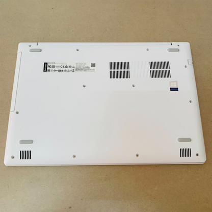 美品 Lenovo  idea pad 330-15IKB i7 8550U 8GB HDD 1TB 【C1774-100】