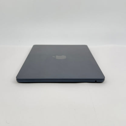美品Apple Mac Book Air 2025 13インチ M4 10コアCPU 8コアGPU SSD256GB 16GB MW123J/A ミッドナイト 充放電回数3回 バッテリー最大容量100% 付属品完備【C7241-80】